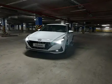 Hyundai Elantra 2021 года за 11 000 000 тг. в Павлодар – фото 2