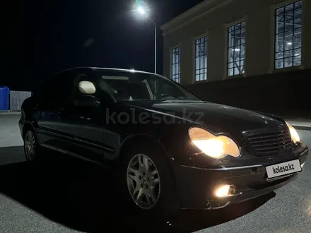 Mercedes-Benz C 320 2000 года за 2 800 000 тг. в Атырау – фото 5