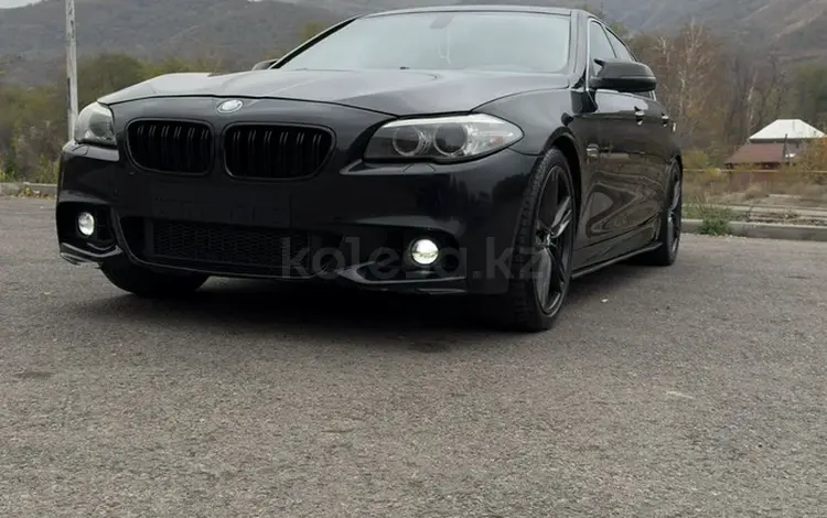 BMW 528 2014 года за 6 200 000 тг. в Алматы