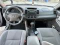 Toyota Camry 2004 годаүшін4 500 000 тг. в Жанаозен – фото 6