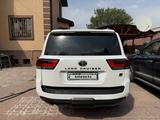 Toyota Land Cruiser 2022 года за 45 000 000 тг. в Алматы – фото 5