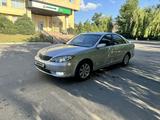 Toyota Camry 2005 годаүшін5 450 000 тг. в Тараз – фото 2