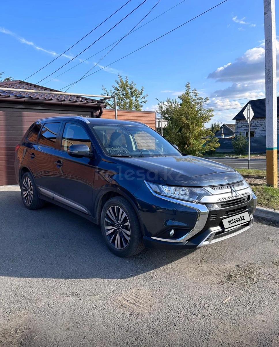 Mitsubishi Outlander 2019 г.