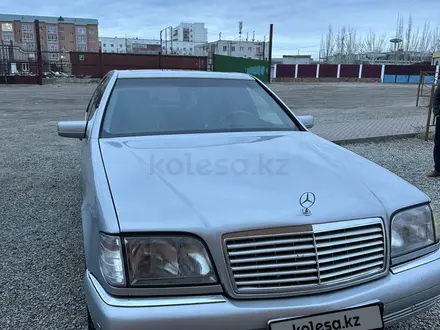 Mercedes-Benz S 300 1997 года за 4 500 000 тг. в Караганда – фото 2