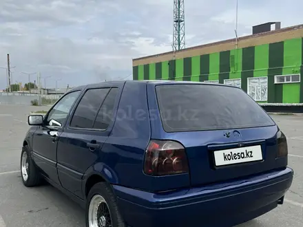 Volkswagen Golf 1993 года за 1 750 000 тг. в Семей – фото 4