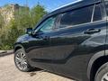 Toyota Highlander 2023 года за 26 000 000 тг. в Астана – фото 9