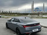 Hyundai Elantra 2022 года за 10 800 000 тг. в Астана – фото 3