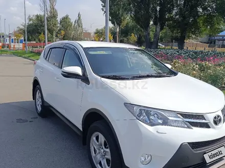 Toyota RAV4 2015 года за 10 000 000 тг. в Алматы – фото 14