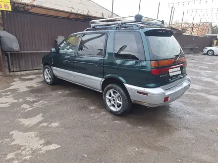 Mitsubishi Chariot 1994 года за 1 500 000 тг. в Алматы