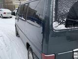 Volkswagen Multivan 1994 года за 4 000 000 тг. в Кокшетау – фото 5