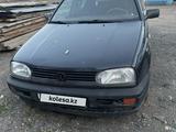 Volkswagen Golf 1993 года за 650 000 тг. в Астана – фото 2