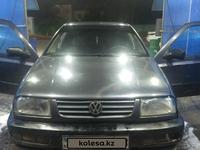 Volkswagen Vento 1992 годаfor600 000 тг. в Тараз