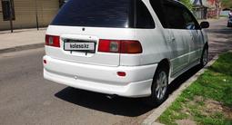 Toyota Ipsum 1998 годаүшін4 000 000 тг. в Алматы – фото 2