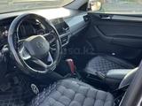 Volkswagen Polo 2021 годаfor6 800 000 тг. в Атырау – фото 5
