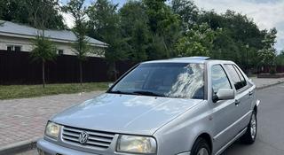 Volkswagen Vento 1996 года за 2 200 000 тг. в Алматы