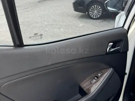 Kia K5 2013 года за 8 250 000 тг. в Алматы – фото 15