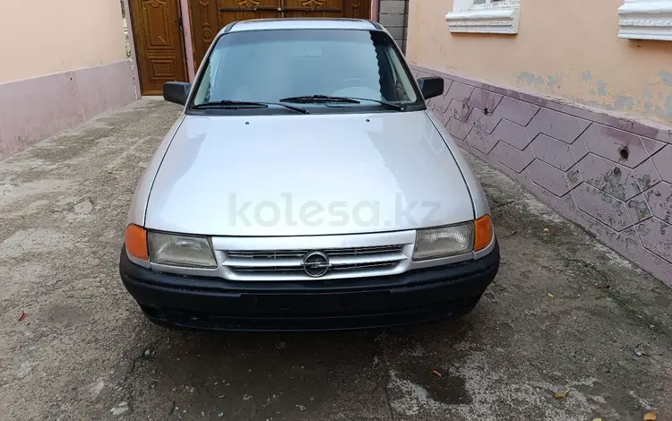 Opel Astra 1993 годаfor1 000 000 тг. в Туркестан