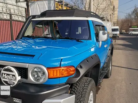 Toyota FJ Cruiser 2007 года за 13 800 000 тг. в Алматы – фото 3