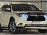 Toyota Highlander 2014 года за 16 300 000 тг. в Алматы – фото 3