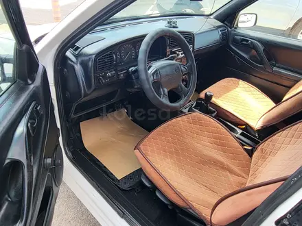 Volkswagen Passat 1996 года за 2 000 000 тг. в Актау – фото 11