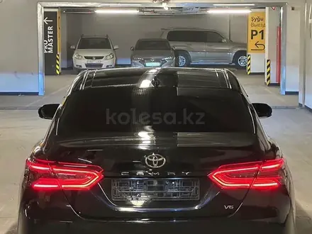Toyota Camry 2019 года за 20 000 000 тг. в Актобе – фото 18