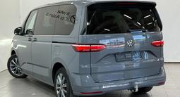 Volkswagen Multivan 2022 года за 37 800 000 тг. в Астана – фото 2