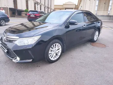 Toyota Camry 2015 года за 15 000 000 тг. в Алматы – фото 2