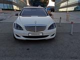 Mercedes-Benz S 500 2006 года за 6 000 000 тг. в Астана