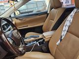 Lexus ES 300h 2017 года за 15 000 000 тг. в Уральск – фото 2
