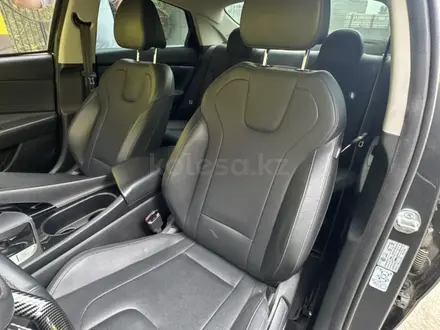 Hyundai Elantra 2023 года за 8 300 000 тг. в Семей – фото 22