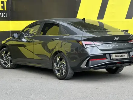 Hyundai Elantra 2023 года за 8 300 000 тг. в Семей – фото 6