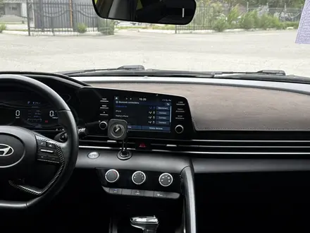 Hyundai Elantra 2023 года за 8 300 000 тг. в Семей – фото 8