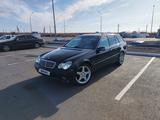 Mercedes-Benz C 200 2001 года за 3 900 000 тг. в Астана