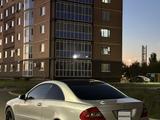Mercedes-Benz CLK 320 2002 годаүшін2 800 000 тг. в Уральск – фото 5