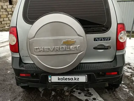 Chevrolet Niva 2014 года за 3 000 000 тг. в Хромтау – фото 4