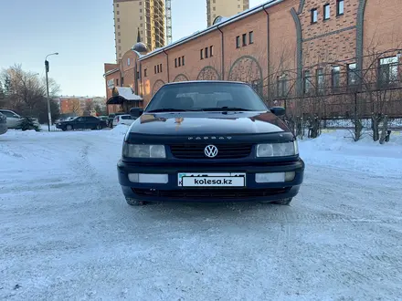 Volkswagen Passat 1994 года за 1 700 000 тг. в Петропавловск – фото 2