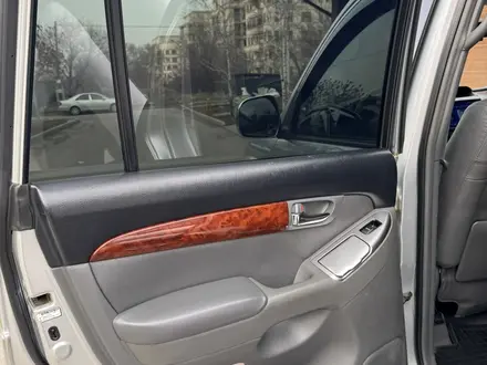 Toyota Land Cruiser Prado 2006 года за 15 500 000 тг. в Алматы – фото 29