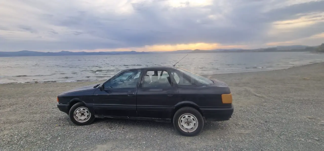 Audi 80, 1988