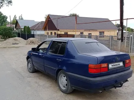Volkswagen Vento 1994 года за 950 000 тг. в Алматы – фото 3