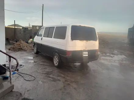 Volkswagen Transporter 1995 года за 1 500 000 тг. в Павлодар – фото 2