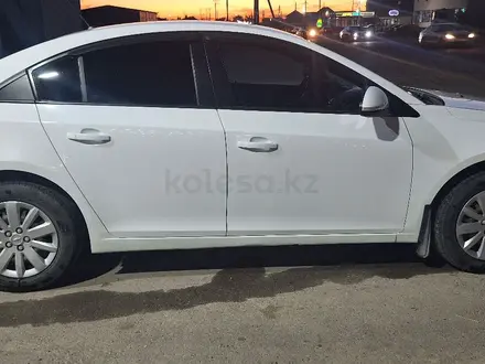 Chevrolet Cruze 2014 года за 4 300 000 тг. в Тараз – фото 2