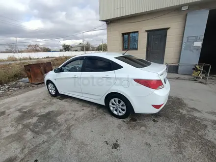 Hyundai Accent 2014 года за 6 200 000 тг. в Туркестан – фото 2