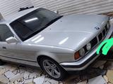 BMW 525 1990 года за 2 600 000 тг. в Алматы – фото 3