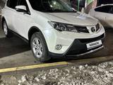 Toyota RAV4 2014 годаfor10 000 000 тг. в Семей