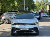 Volkswagen ID.6 2023 года за 13 600 000 тг. в Алматы – фото 2