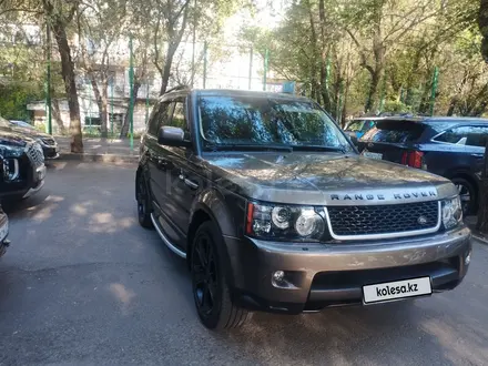 Land Rover Range Rover Sport 2010 года за 11 500 000 тг. в Алматы