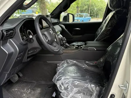 Toyota Land Cruiser 2021 года за 49 000 000 тг. в Атырау – фото 11
