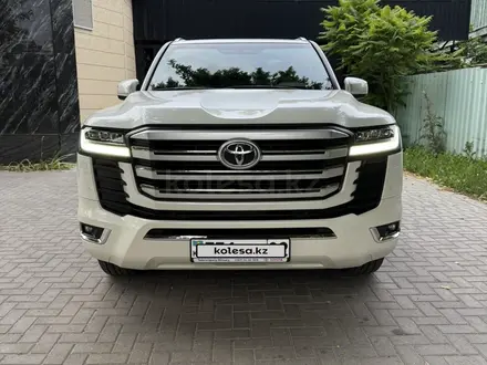 Toyota Land Cruiser 2021 года за 49 000 000 тг. в Атырау