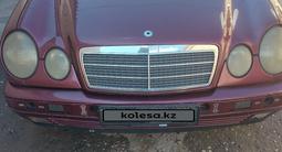 Mercedes-Benz E 200 1995 годаүшін1 400 000 тг. в Астана
