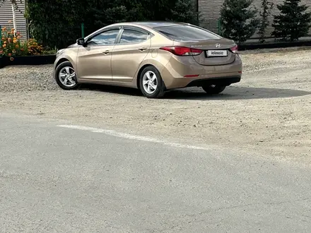 Hyundai Elantra 2015 года за 6 300 000 тг. в Караганда – фото 3